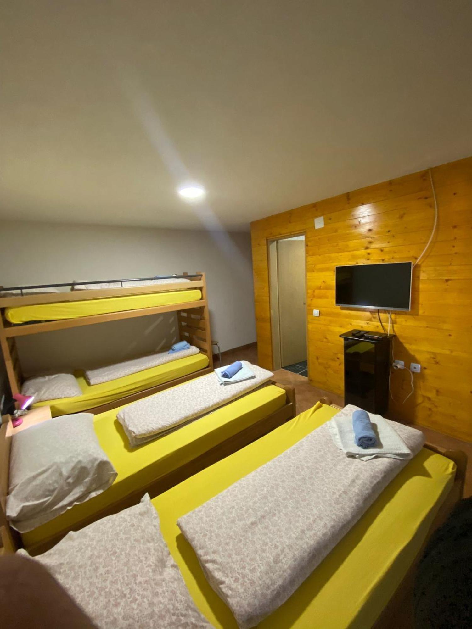 Forest Camp Despotovac Exterior foto